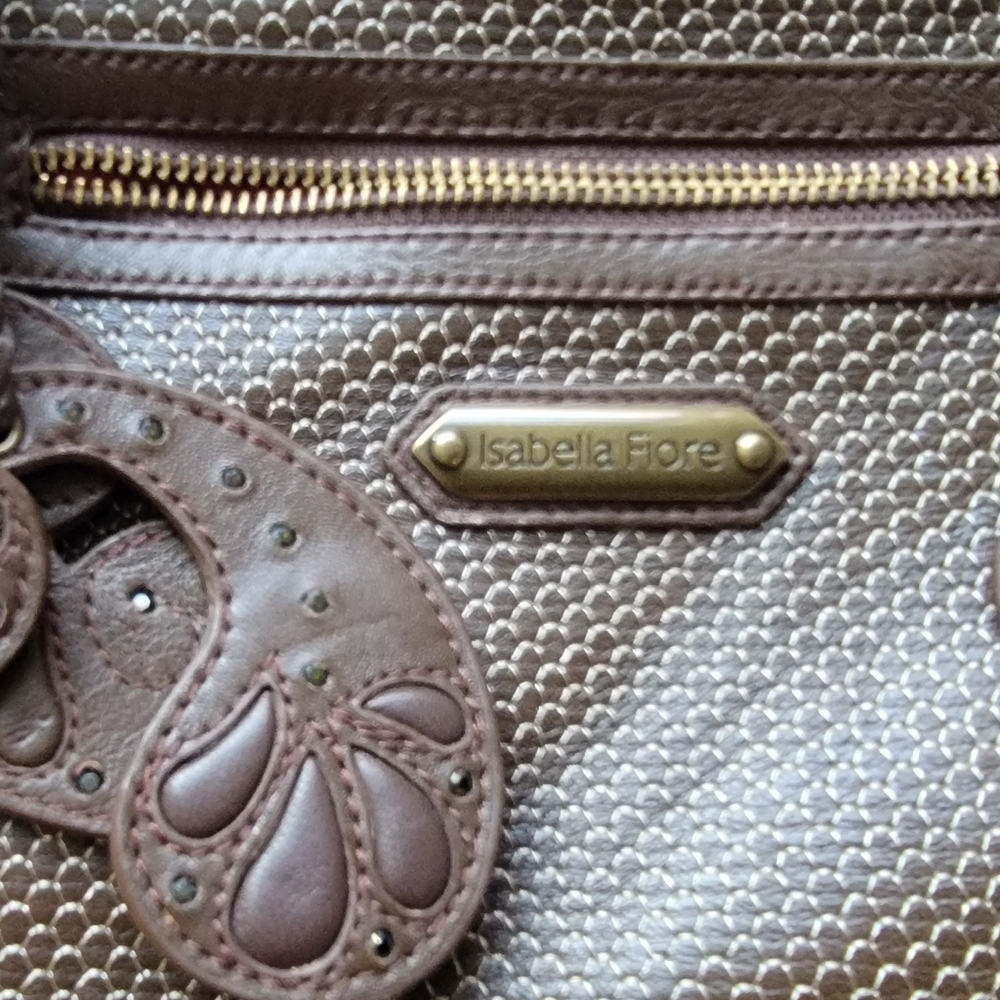 Isabella Fiore - NWOT beautiful brown leather purse bag
